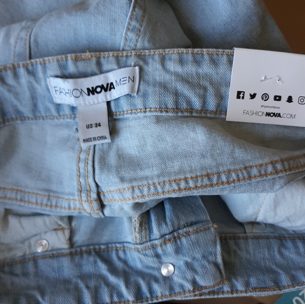 Fashion Nova Men skinny jeans